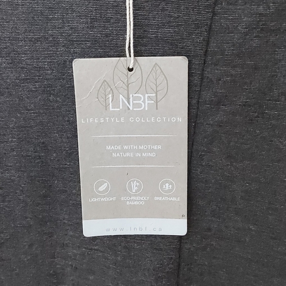 LNBF grey dress with lace sleeves - Picture 4 of 7